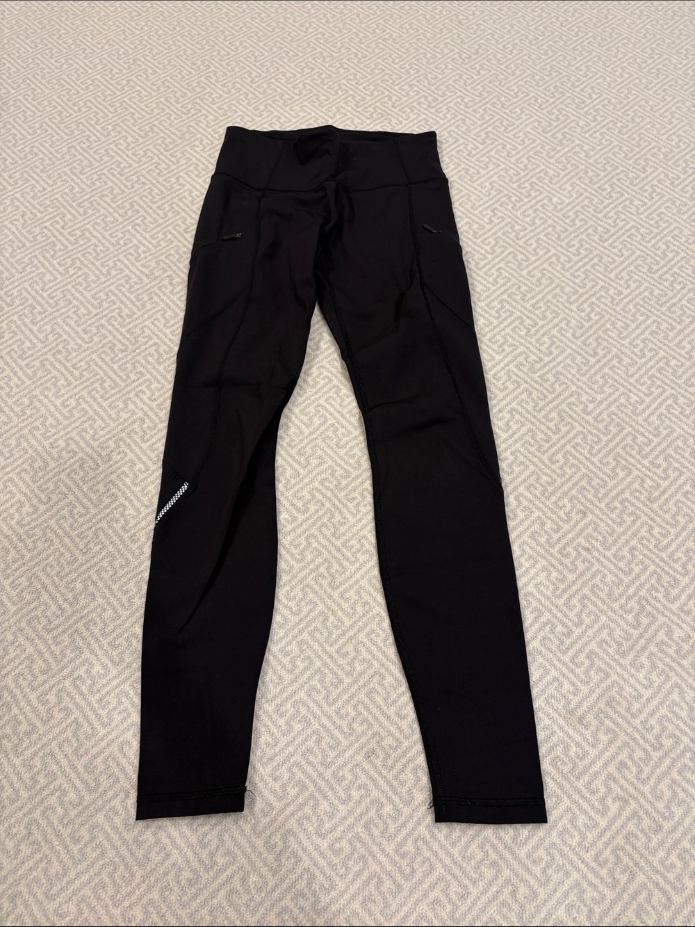 Black Lululemon Active Leggings - Performance Stretch
